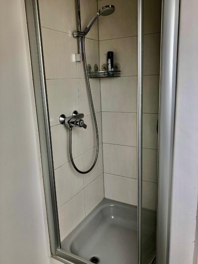 Gaestezimmer Beate Und Ferienwohnung Rheda Wiedenbrueck Esterno foto