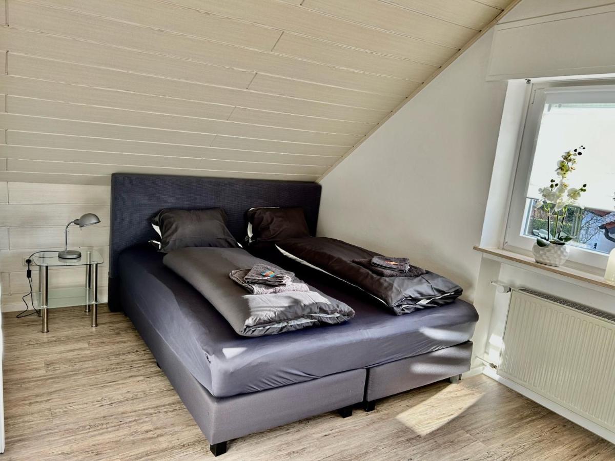 Gaestezimmer Beate Und Ferienwohnung Rheda Wiedenbrueck Esterno foto